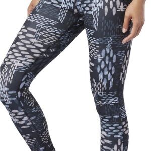 Reebok S Lux Bold HighRise Leggings